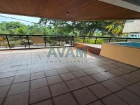 Apartamento 4 Quartos 200m² 