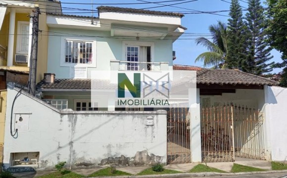 Casa 4 quartos Vargem Pequena - Avam Imobiliária