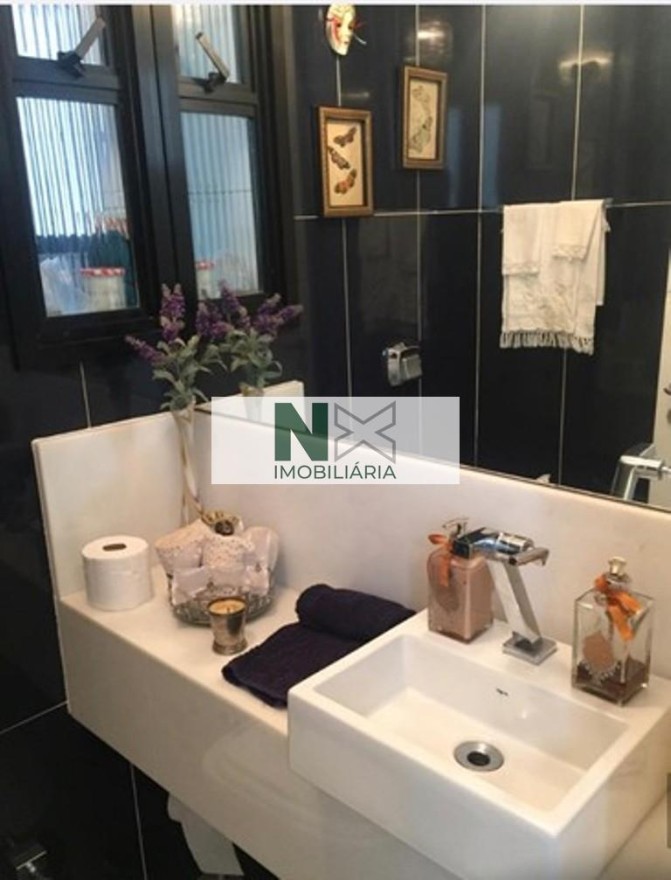 Apartamento 3 Quartos 185m² Apartamento 3 Quartos 185m²