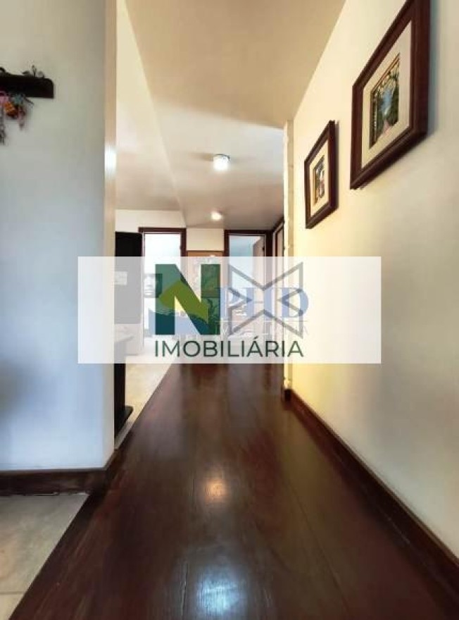 Casa 5 Quartos 360m² 