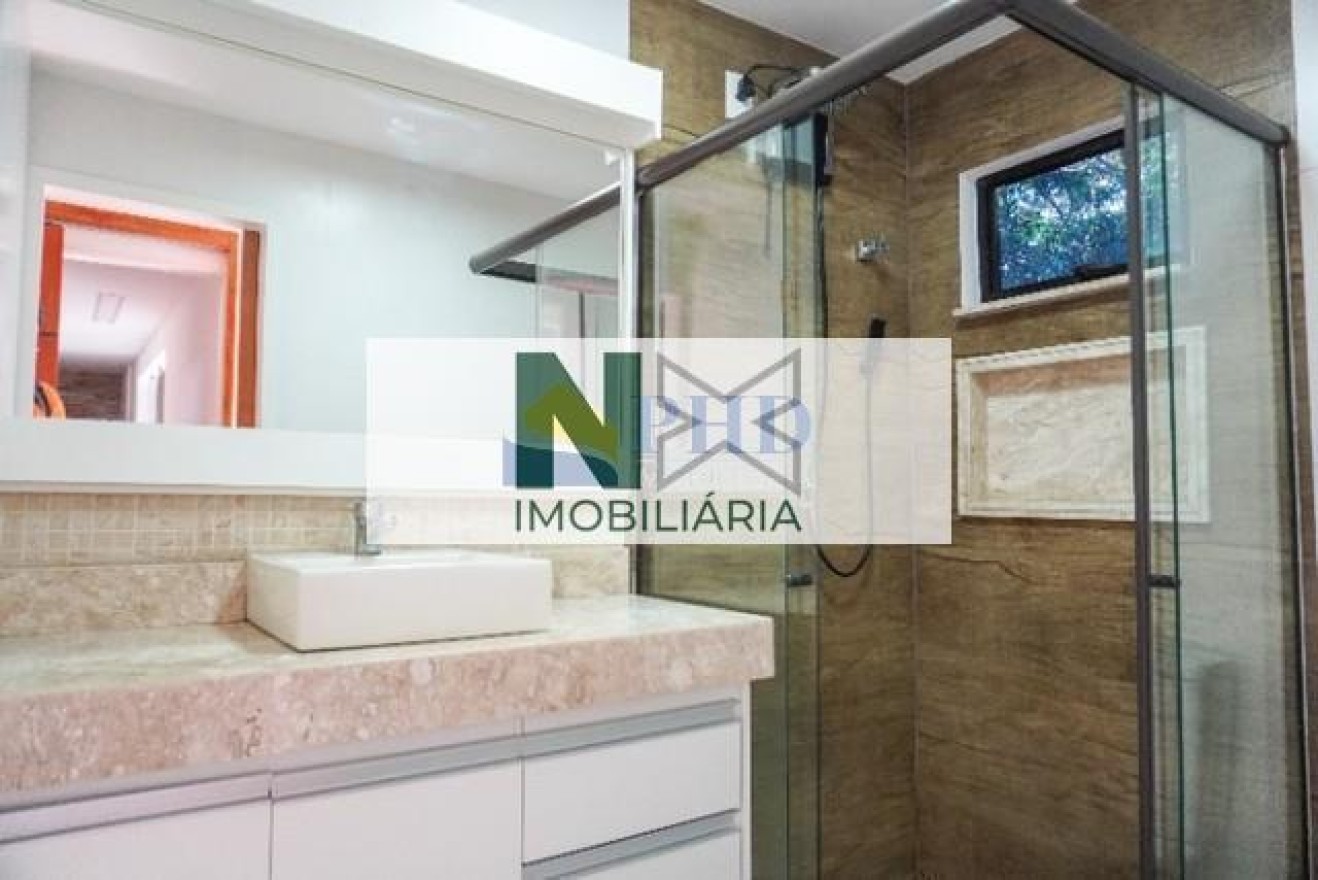 Casa 4 Quartos 190m² 
