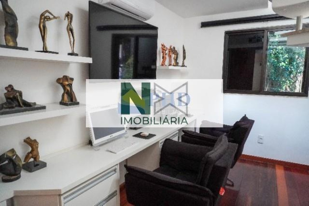 Casa 4 Quartos 190m² 