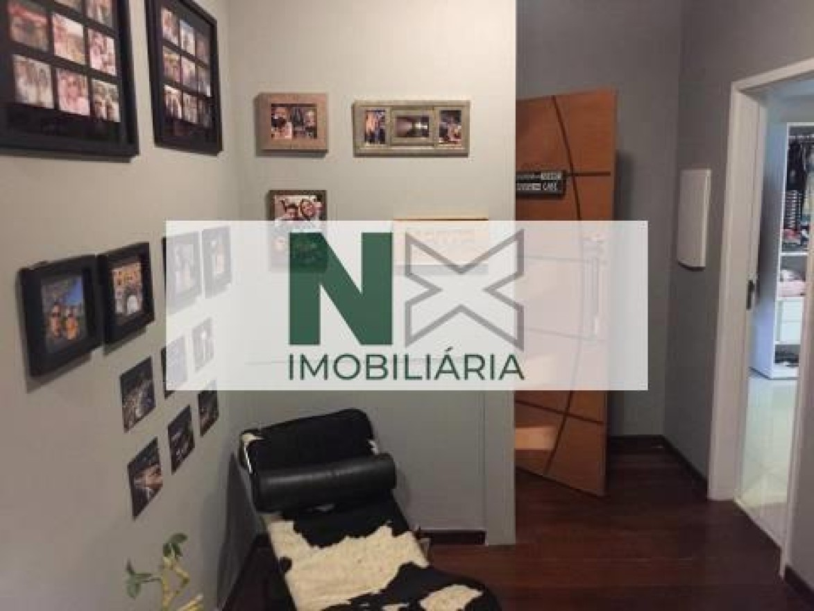 Casa 5 Quartos 444m² 