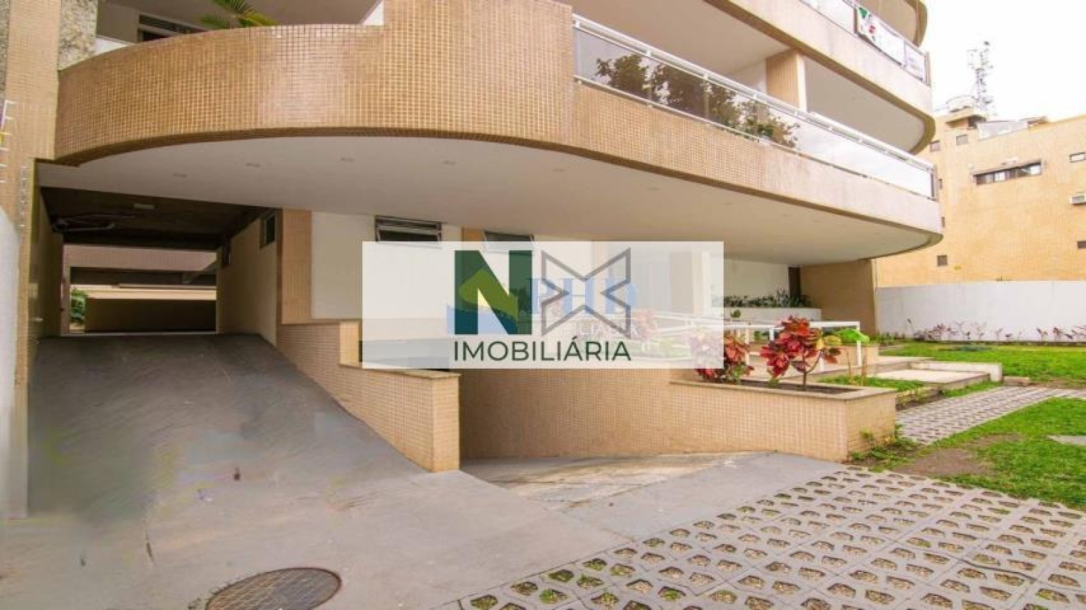 Apartamento 3 Quartos 93m² 