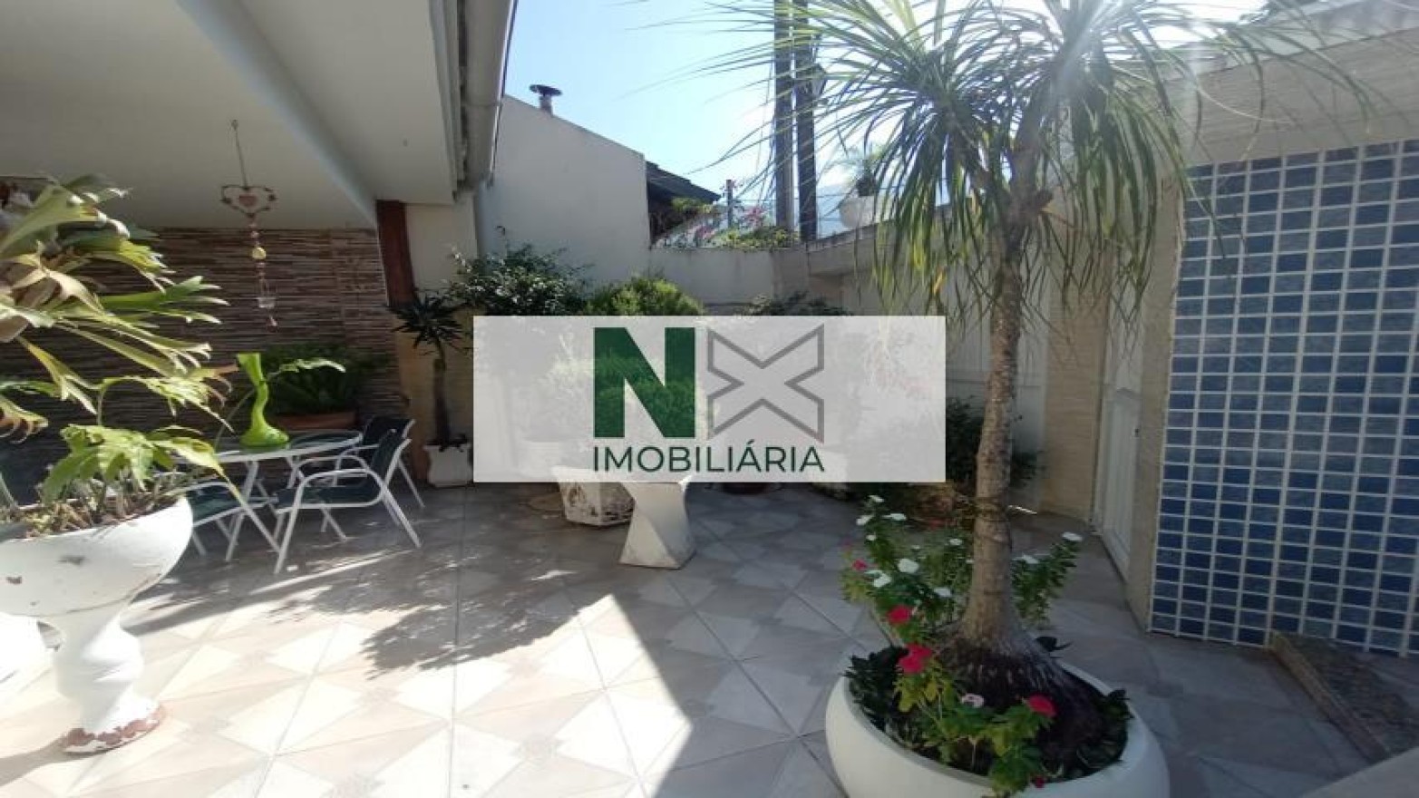 Casa 5 Quartos 300m² 