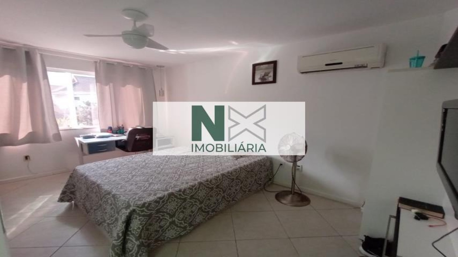 Casa 5 Quartos 300m² 