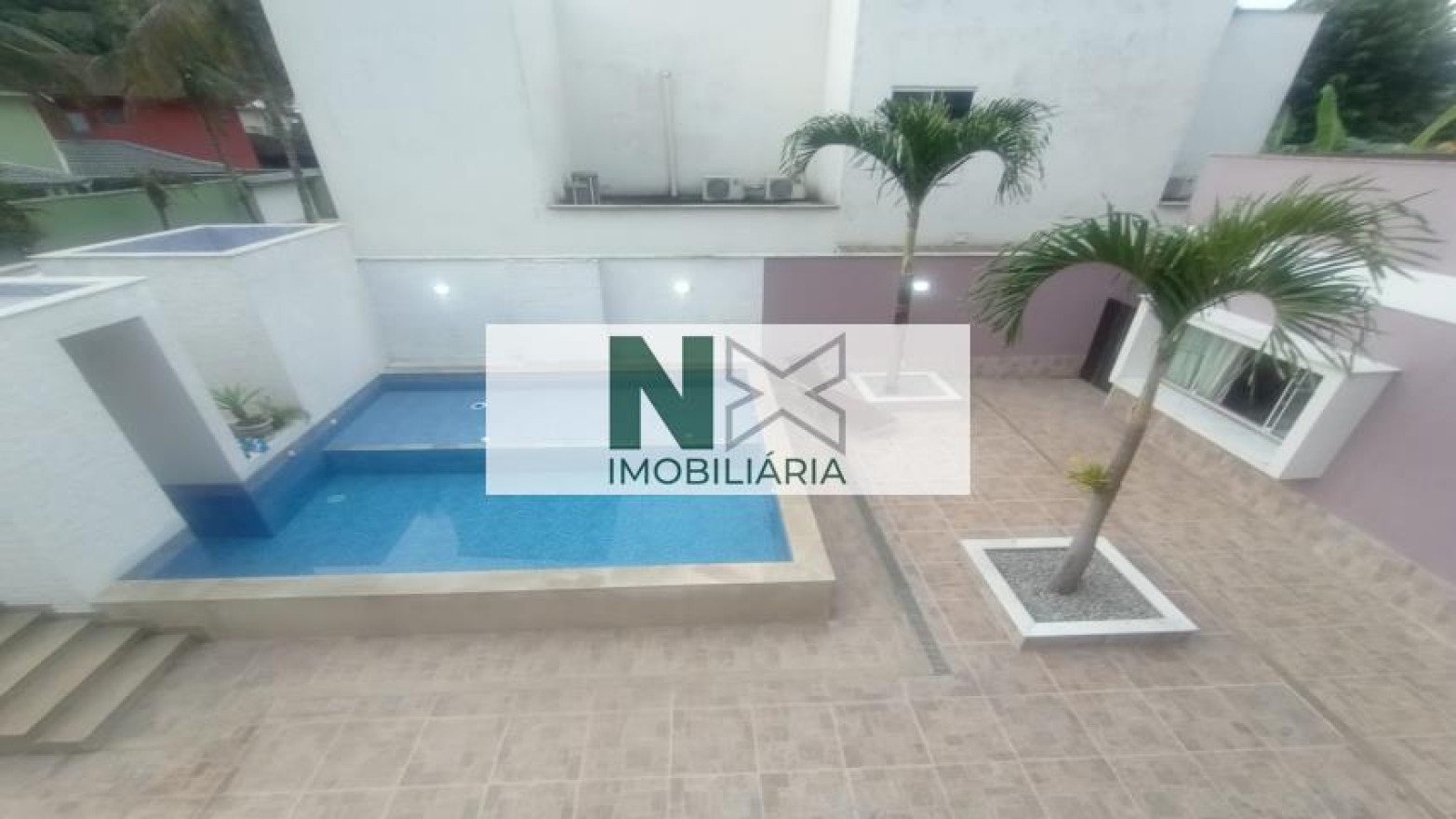 Casa 5 Quartos 350m² Casa 5 Quartos 350m²