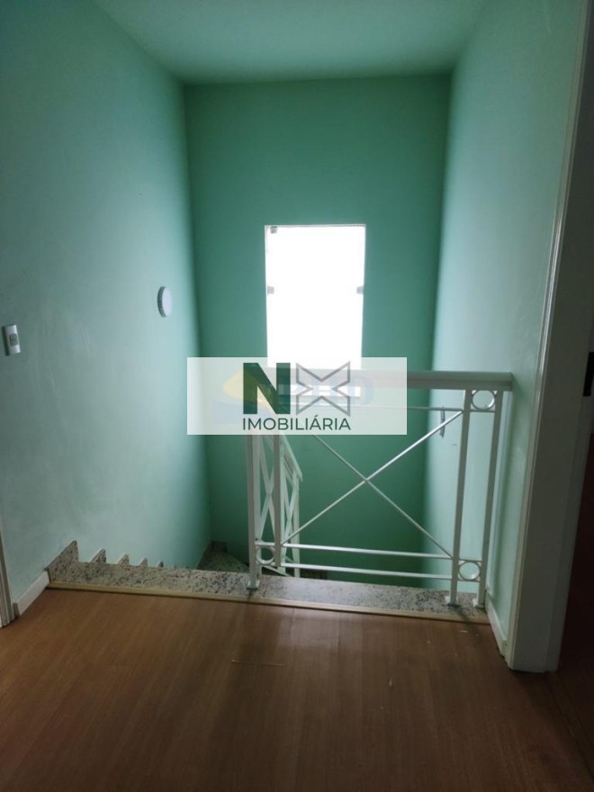 CASA 3 Quartos 220m² 