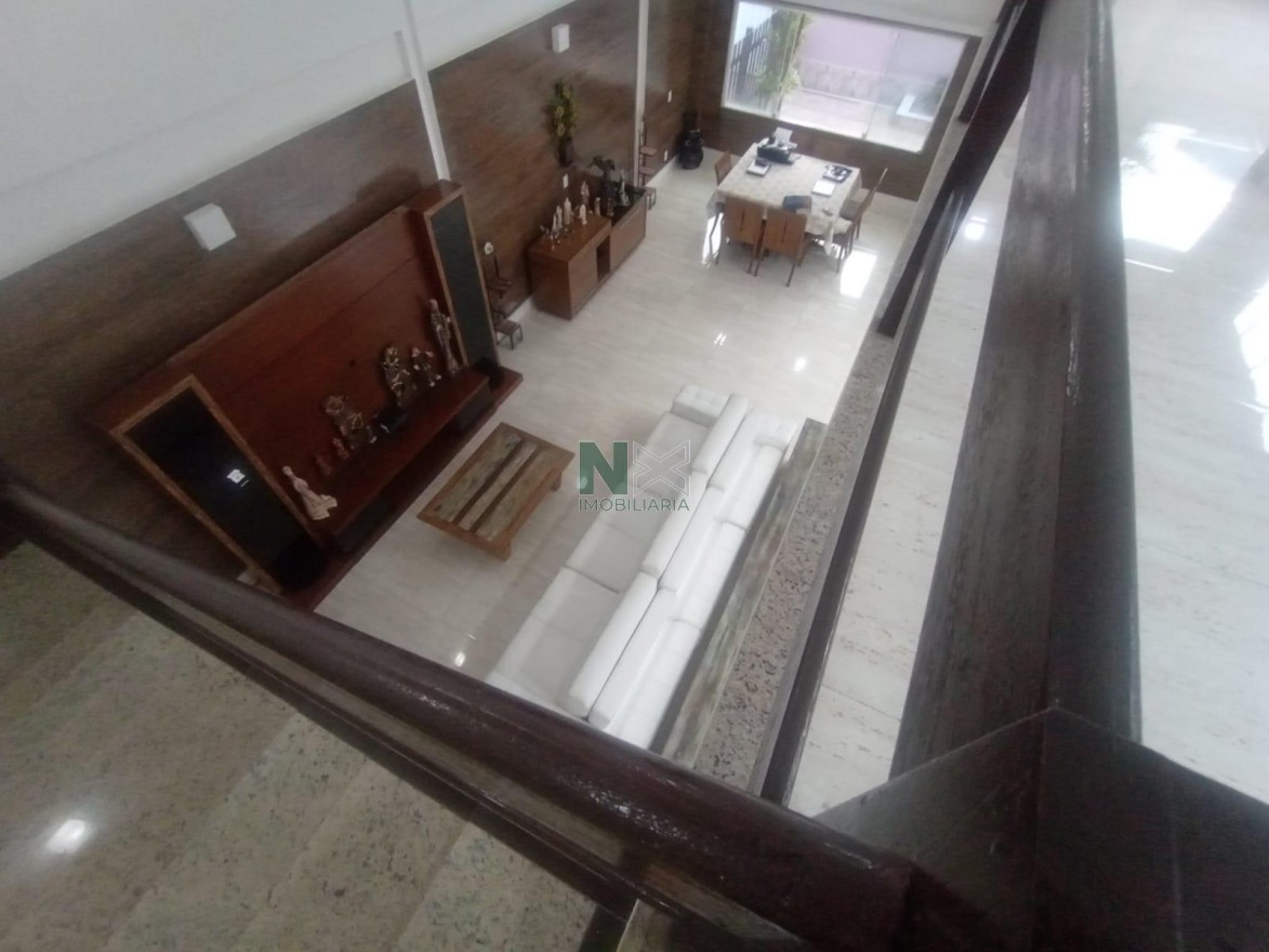 Casa 5 Quartos 350m² 