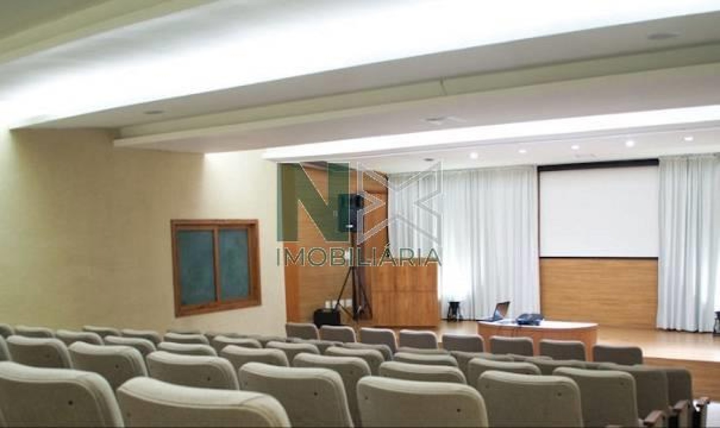 Comercial/Industrial 1 Quartos 86m² 