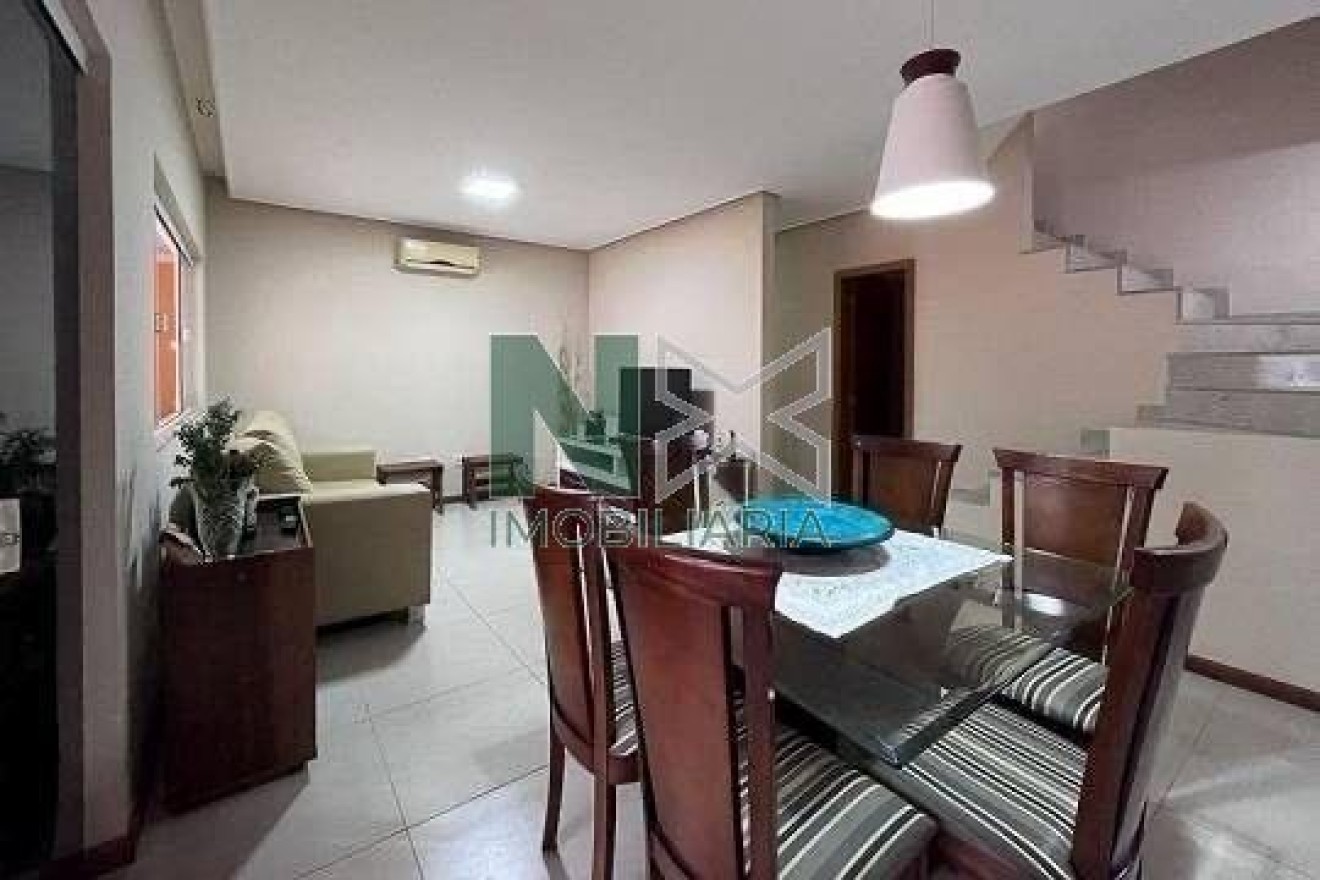 Casa 4 Quartos 200m² 