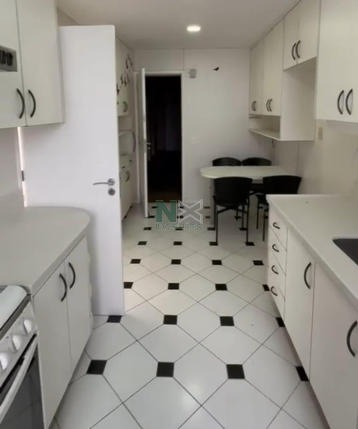 Apartamento 2 Quartos 135m² Apartamento 2 Quartos 135m²