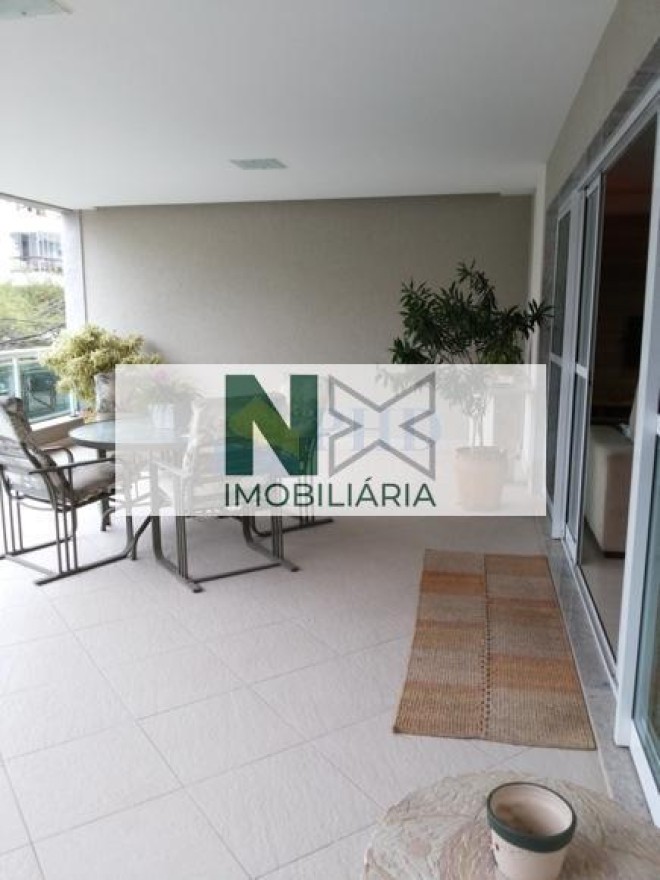 Apartamento 3 Quartos 190m² 