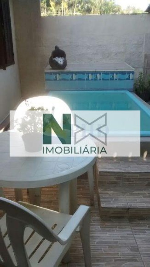 Casa 4 Quartos 130m² 