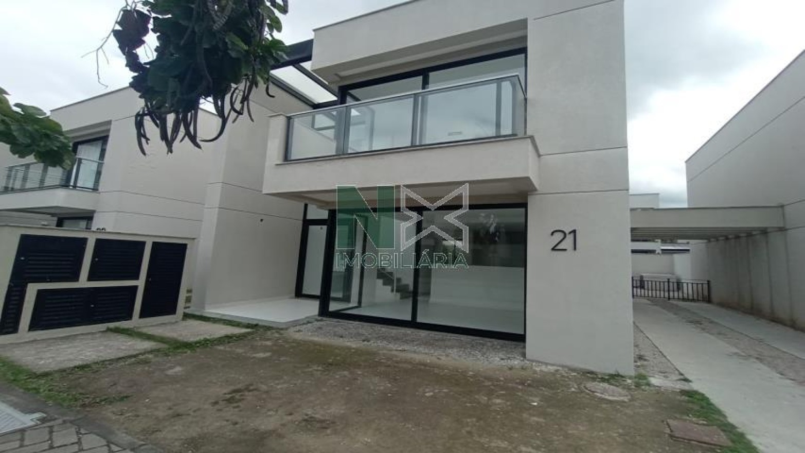 Casa 3 Quartos 245m² 
