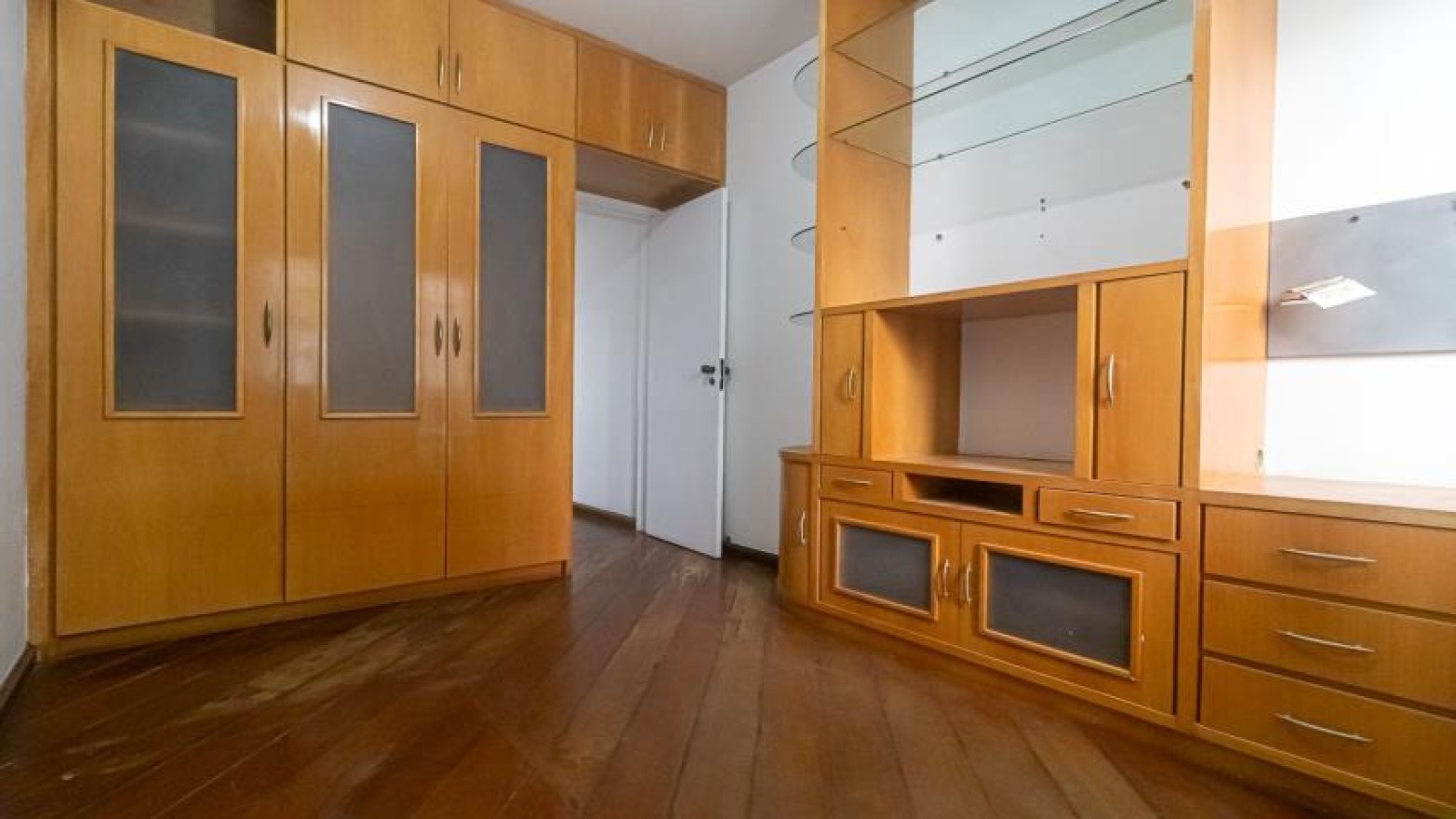 Casa 3 Quartos 241m² Casa 3 Quartos 241m²