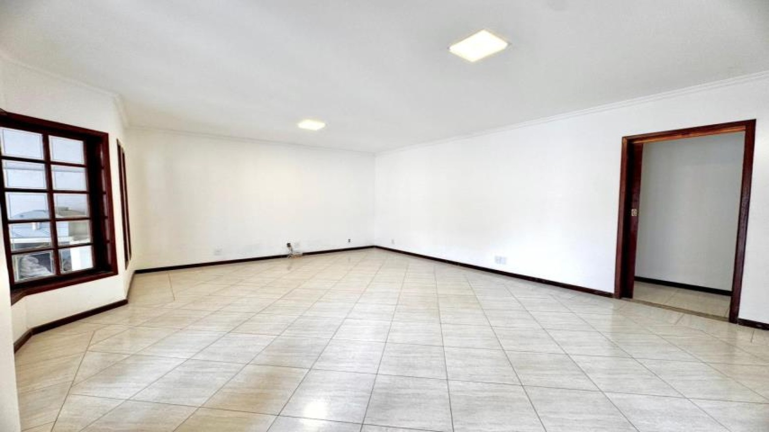 Casa 4 Quartos 120m² Casa 4 Quartos 120m²