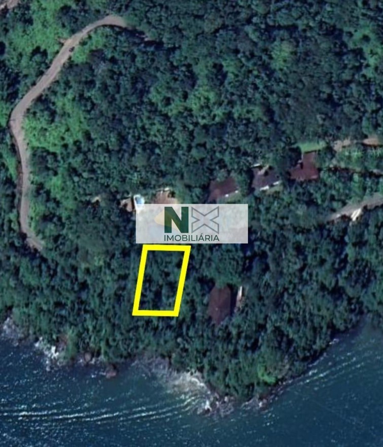 Terreno  880m² 