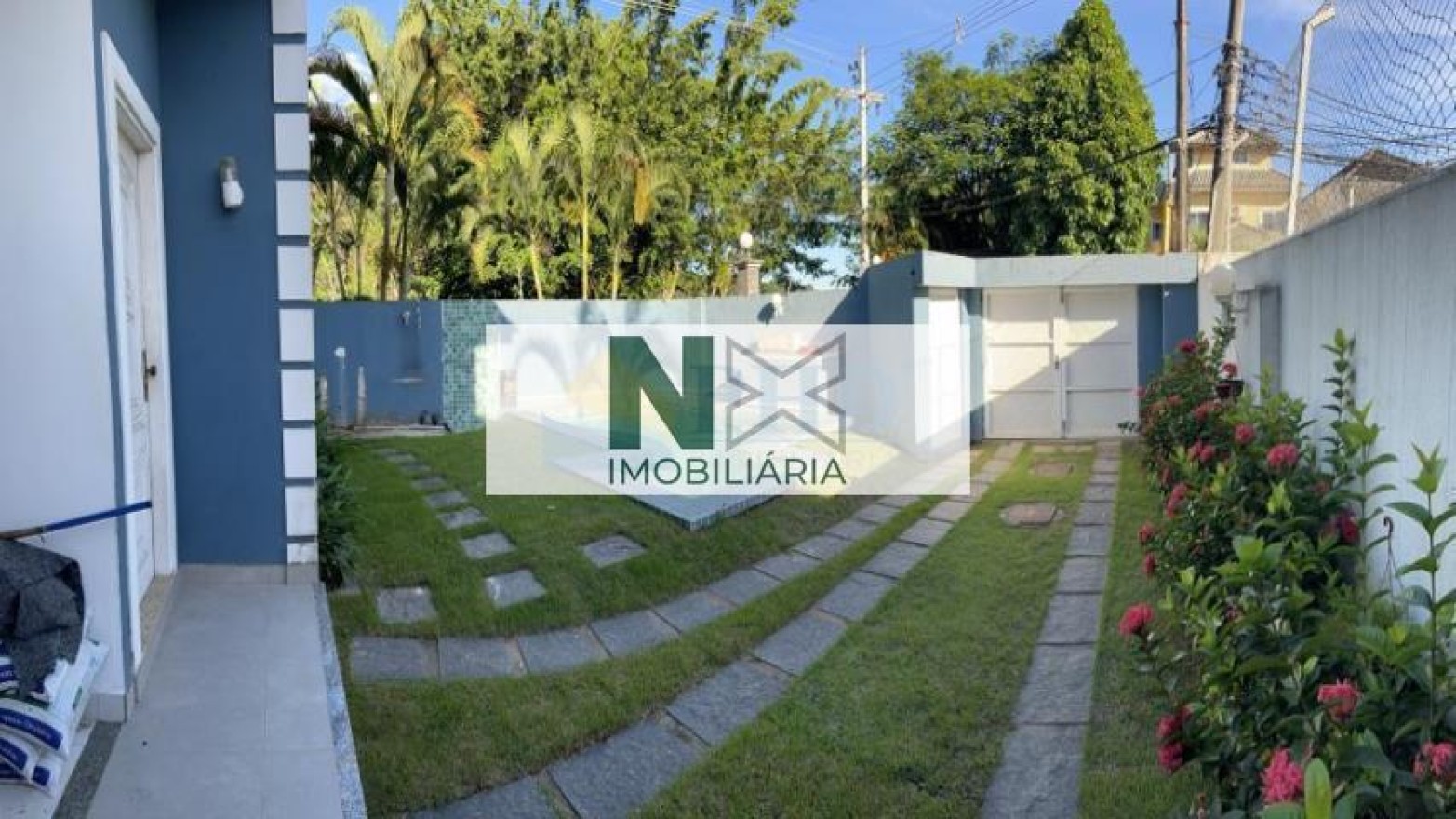 Casa 4 Quartos 200m² 