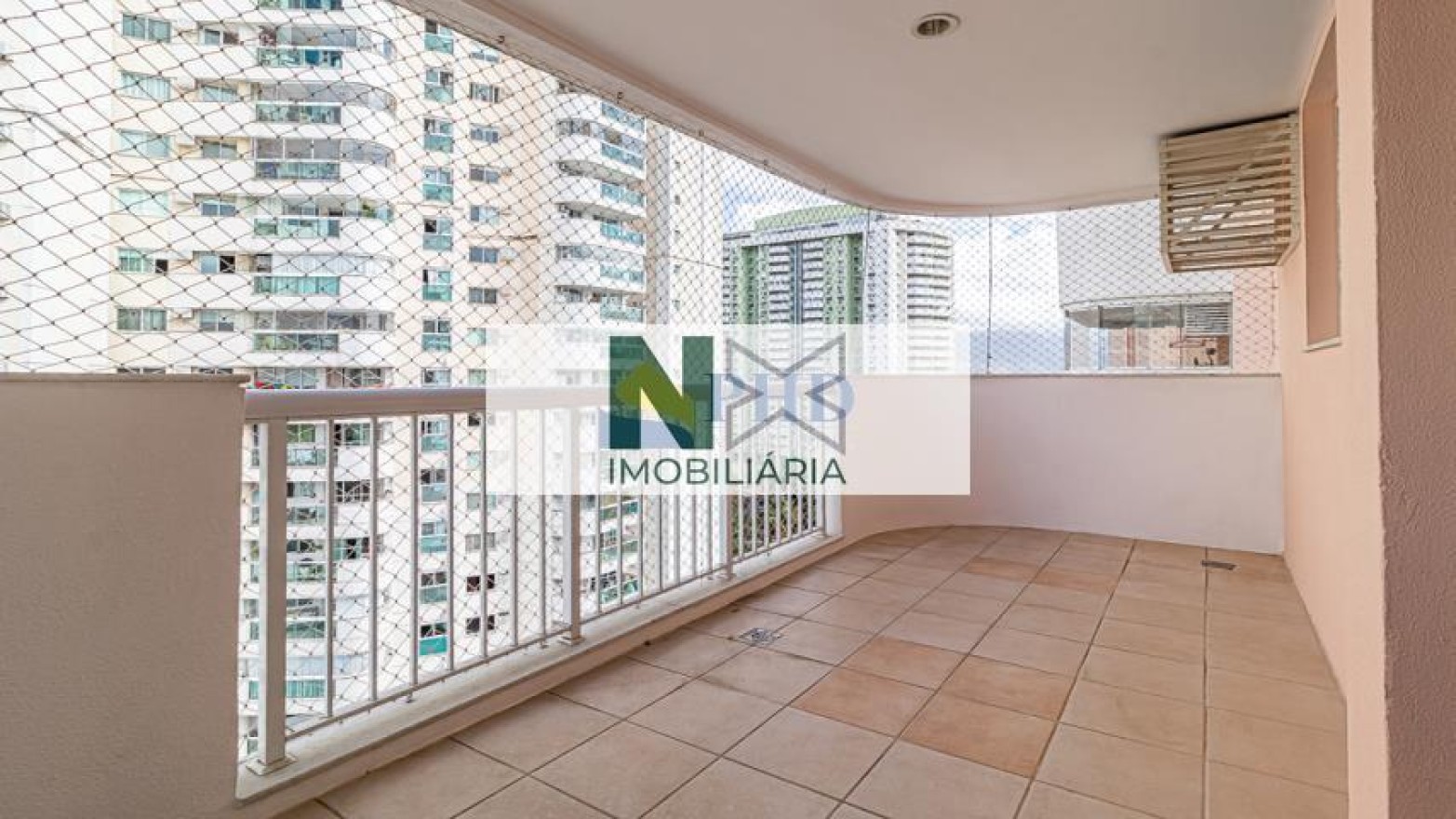 Apartamento 3 Quartos 83m² 