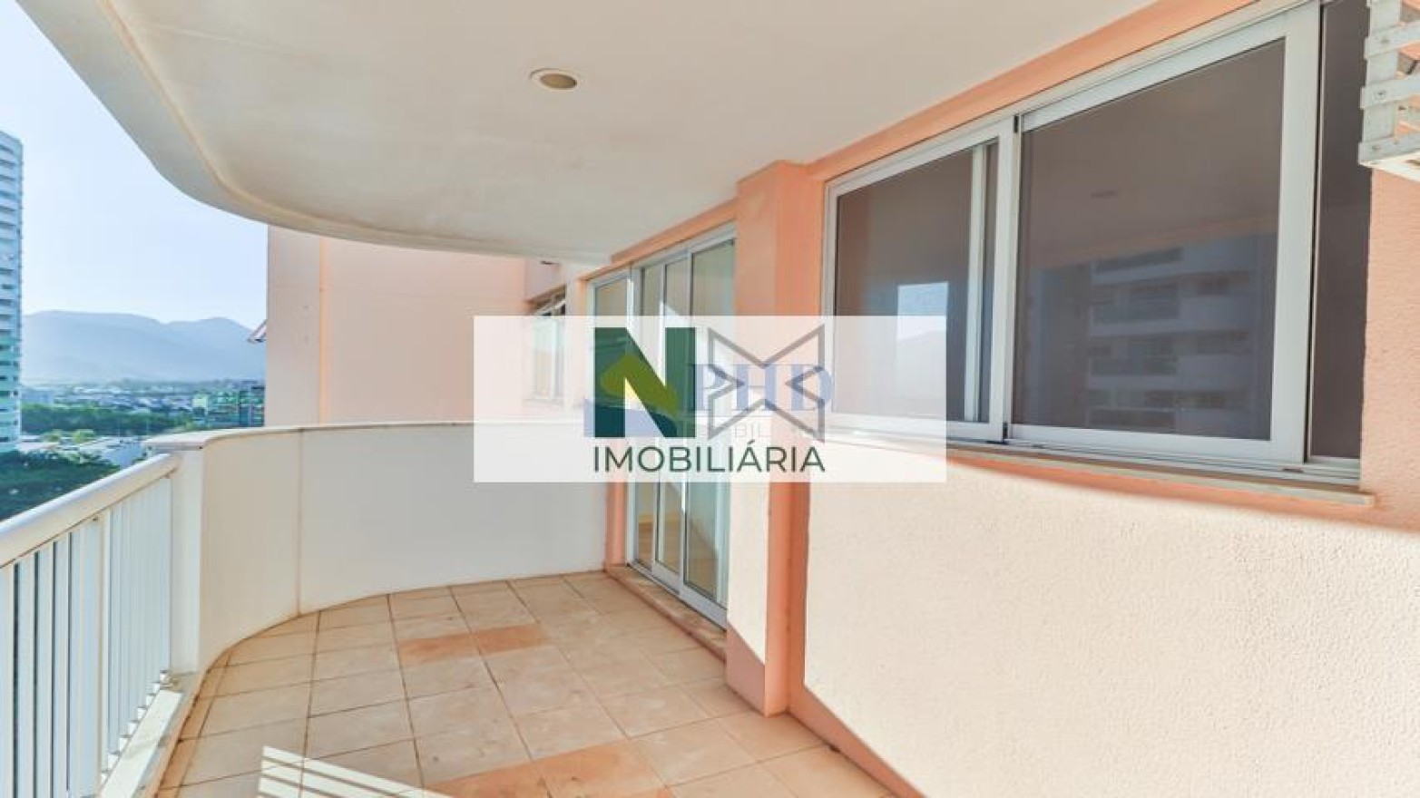 Apartamento 3 Quartos 83m² 