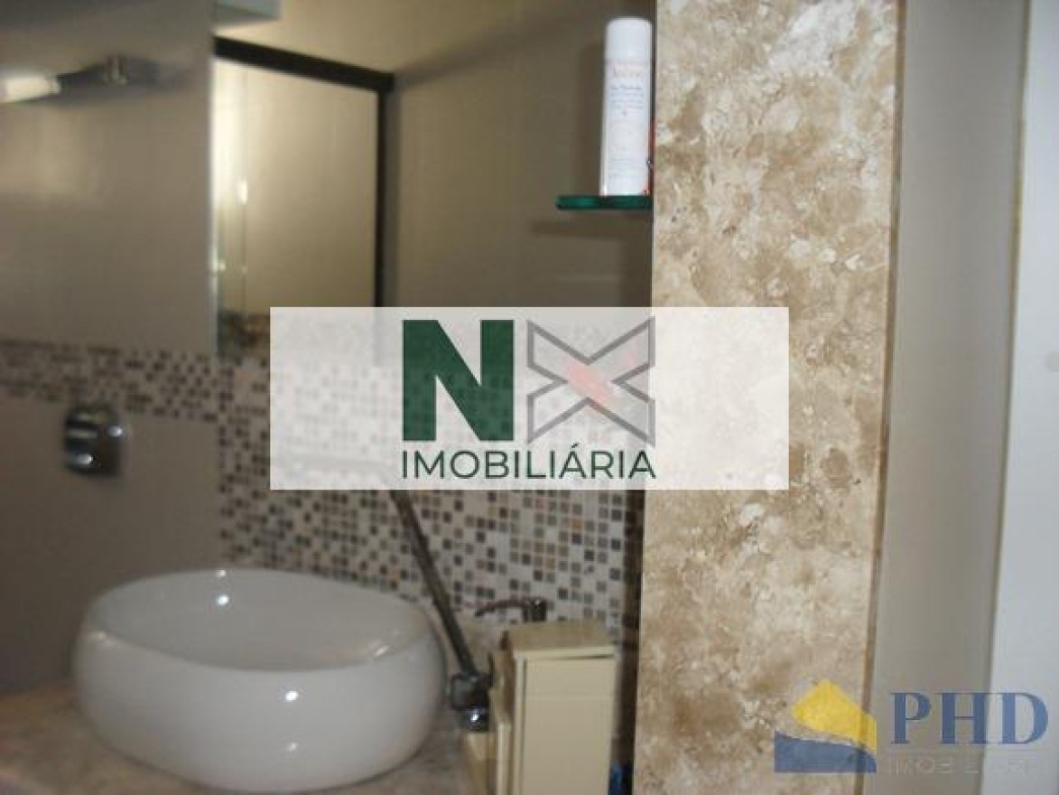 Cobertura 3 Quartos 200m² Cobertura 3 Quartos 200m²