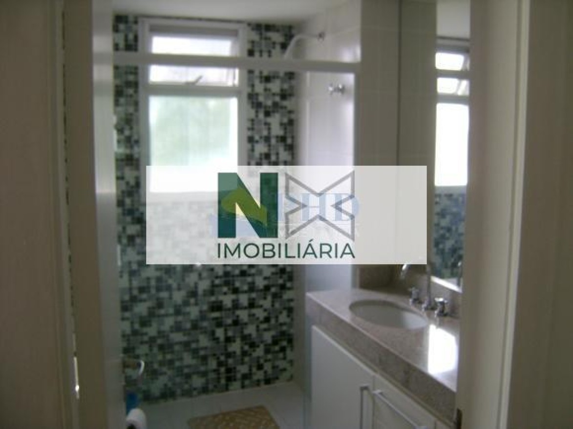 Casa 4 Quartos 257m² 