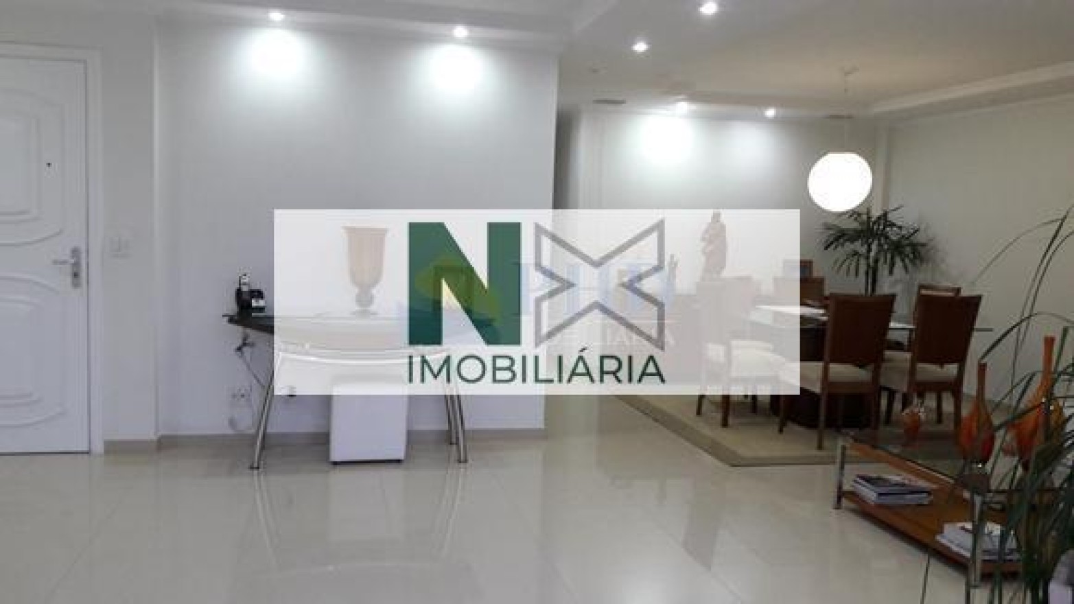 Cobertura 3 Quartos 350m² Cobertura 3 Quartos 350m²