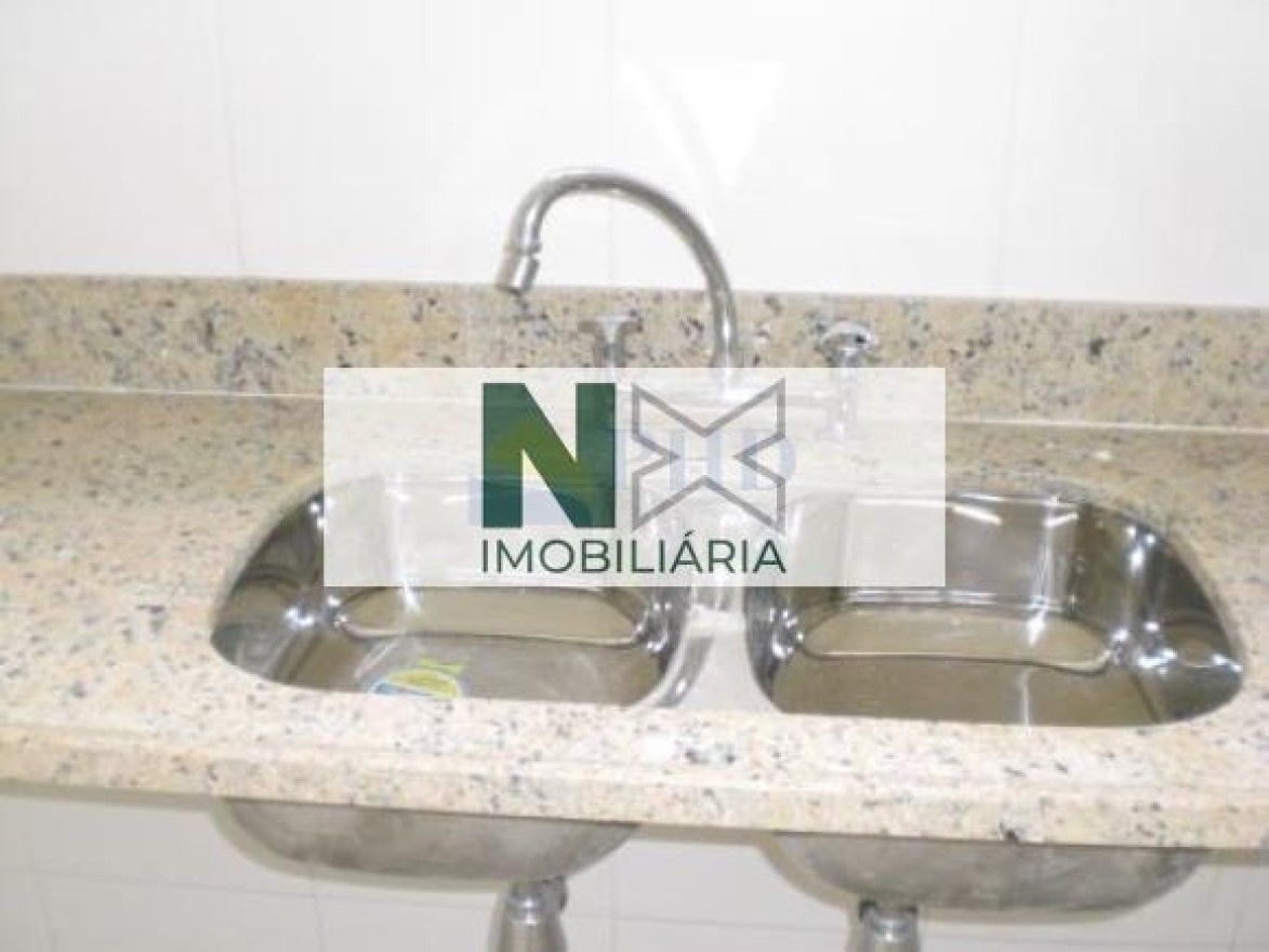 Casa 5 Quartos 181m² 
