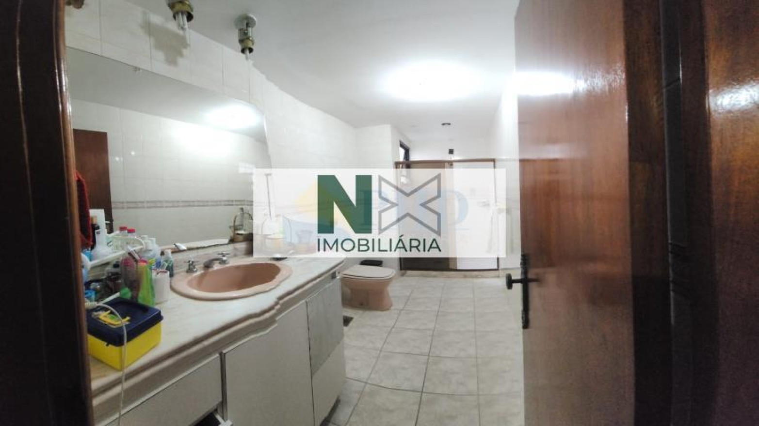 Cobertura 3 Quartos 180m² Cobertura 3 Quartos 180m²