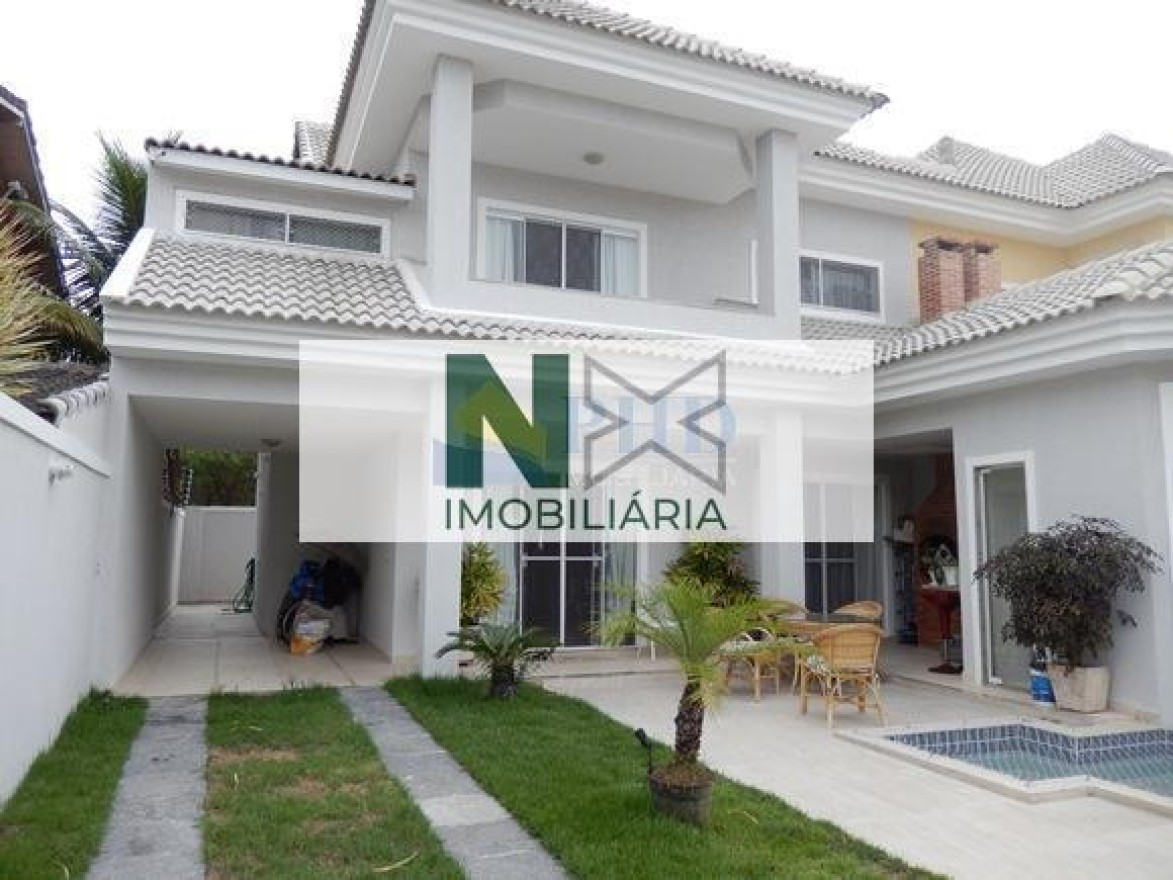 Casa 4 Quartos 270m² 