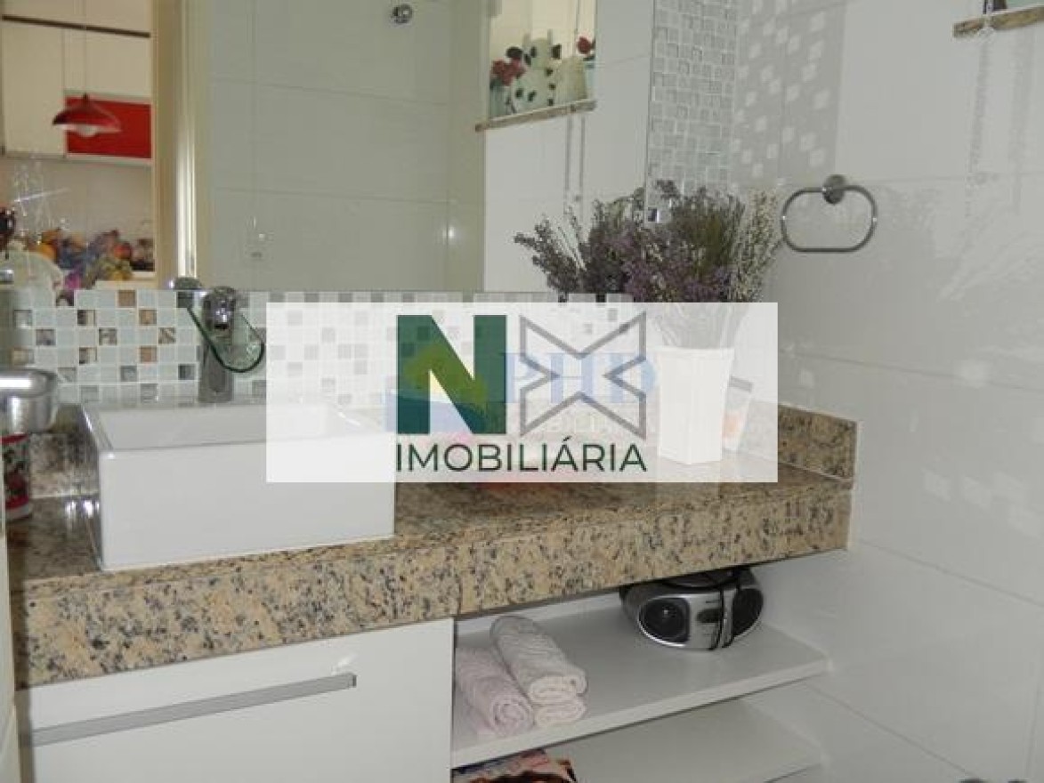 Casa 4 Quartos 270m² 