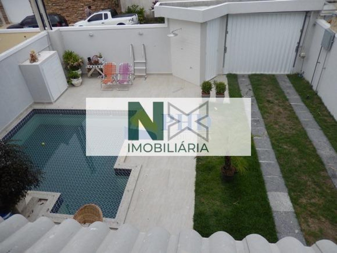 Casa 4 Quartos 270m² 