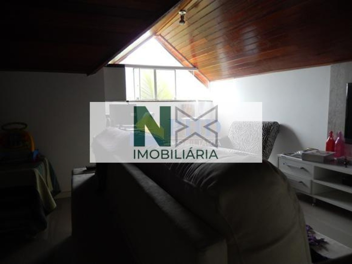 Casa 4 Quartos 270m² 