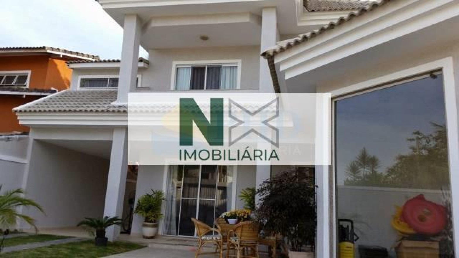 Casa 4 Quartos 270m² 