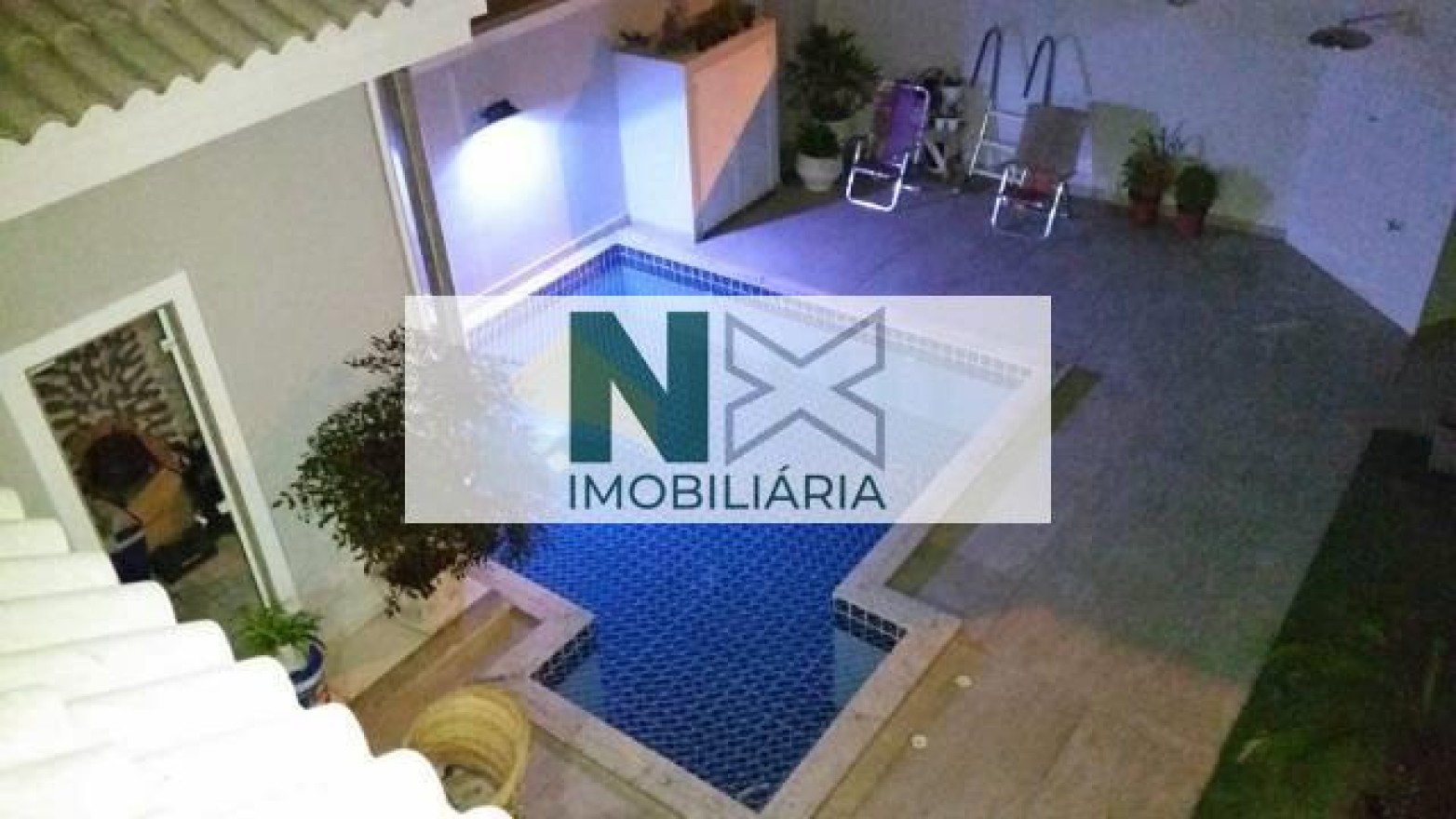 Casa 4 Quartos 270m² 