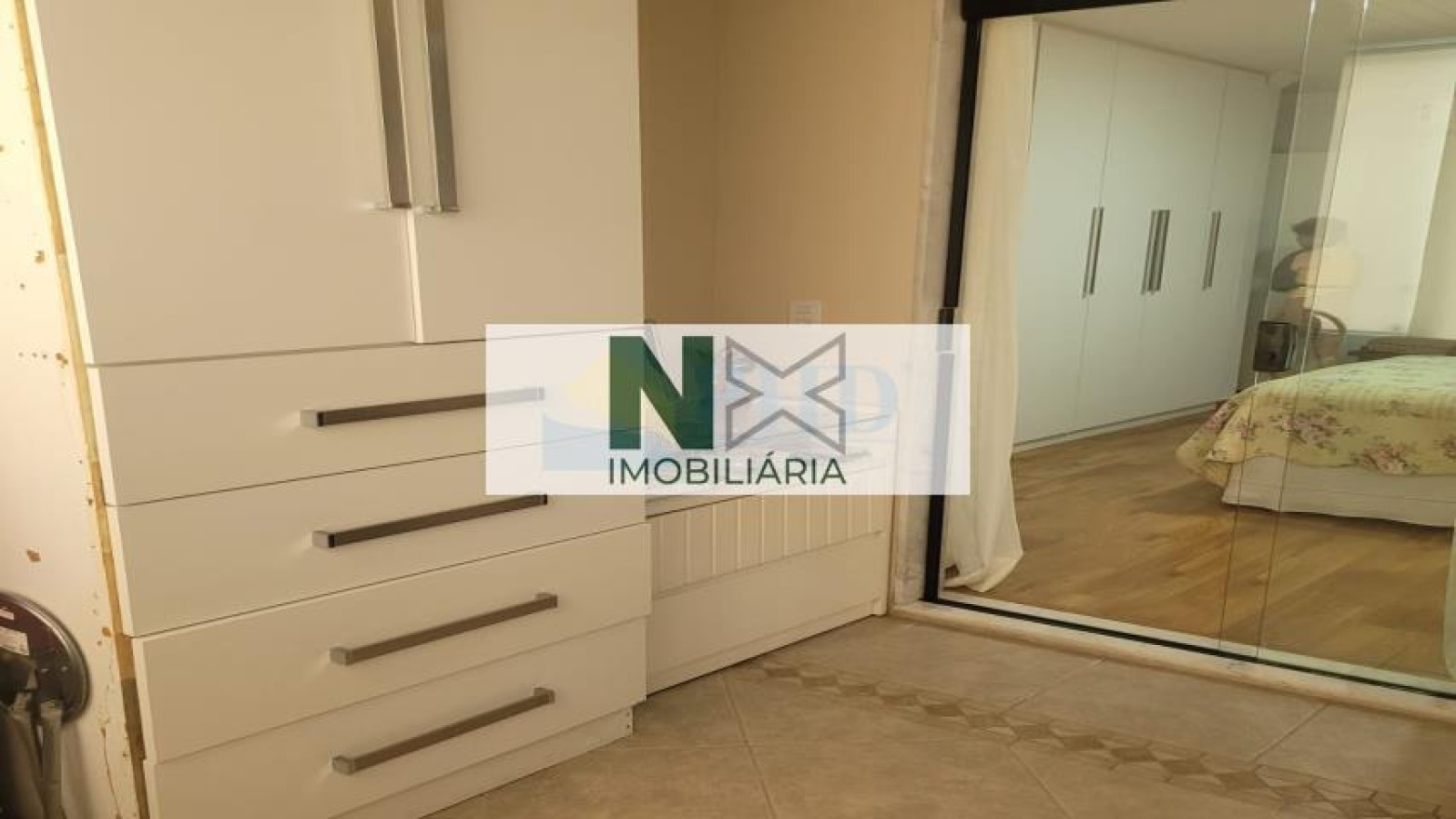 Apartamento 4 Quartos 217m² Apartamento 4 Quartos 217m²