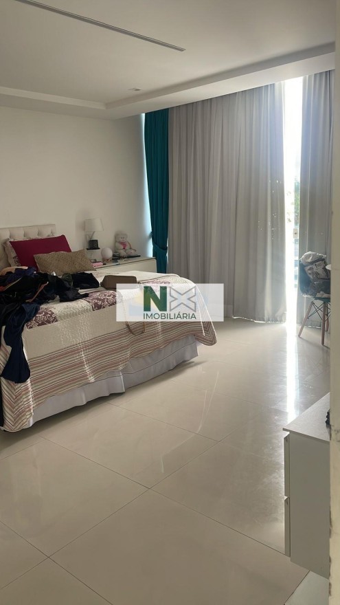 Casa 5 Quartos 329m² 