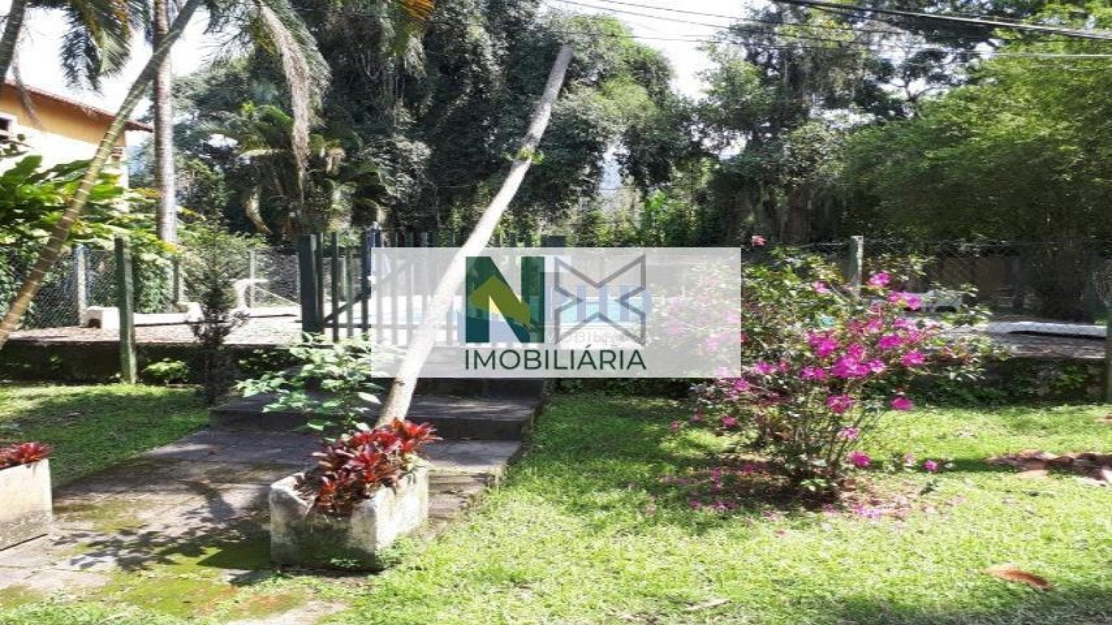 Terreno 435m² Terreno 435m²