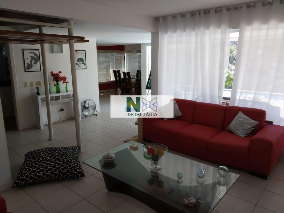 Casa 6 Quartos 320m² Casa 6 Quartos 320m²