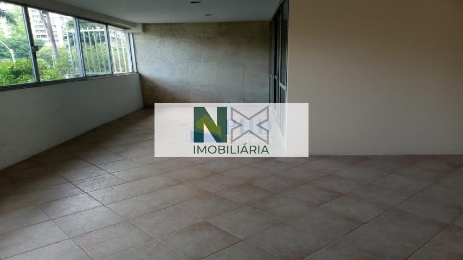 Apartamento 4 Quartos 220m² Apartamento 4 Quartos 220m²