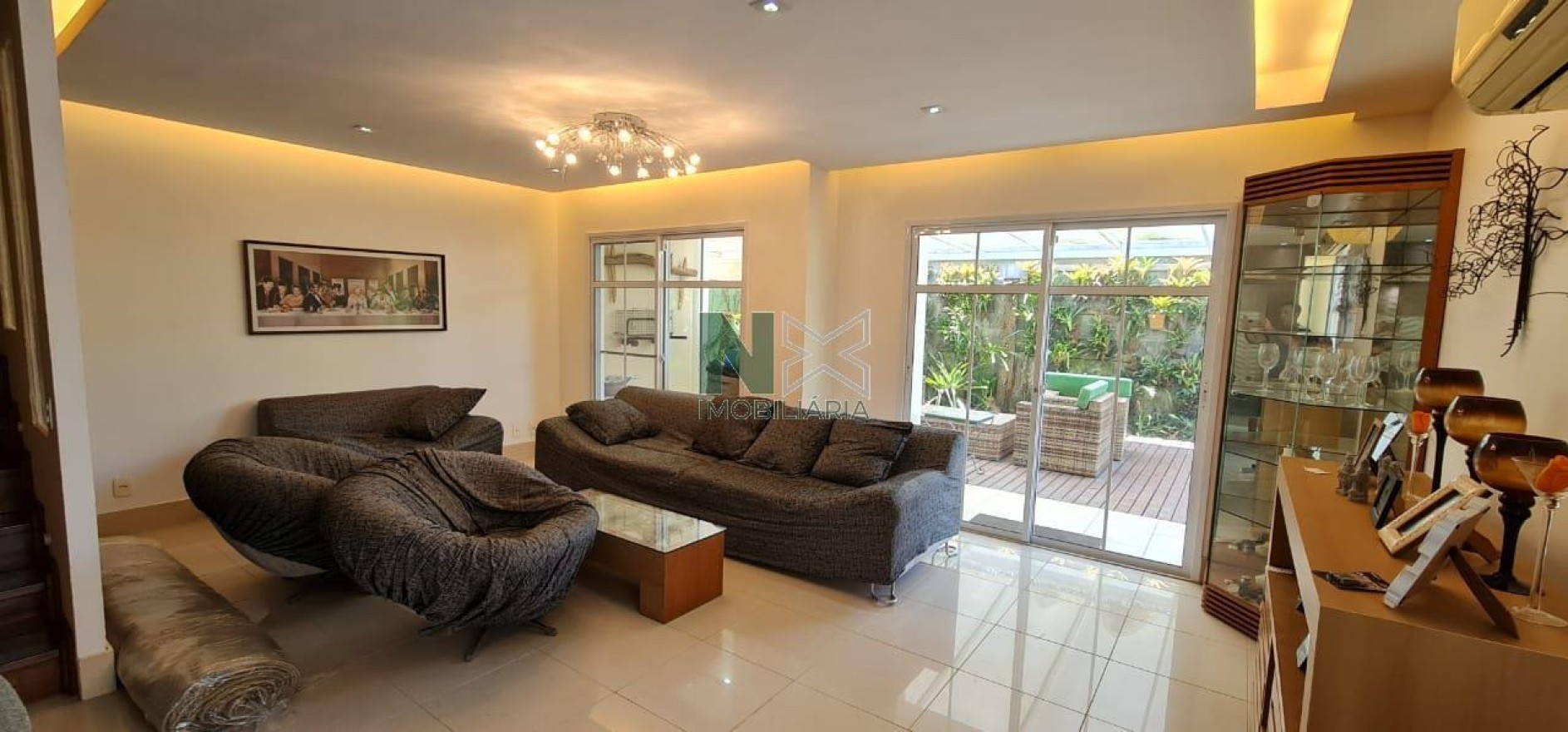 Casa 4 Quartos 213m² Casa 4 Quartos 213m²