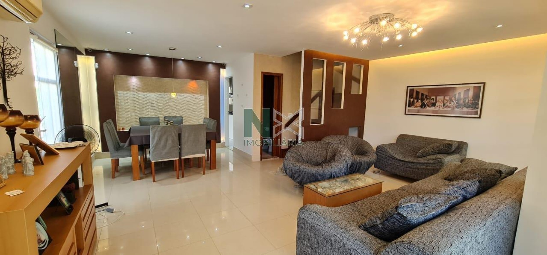 Casa 4 Quartos 213m² Casa 4 Quartos 213m²