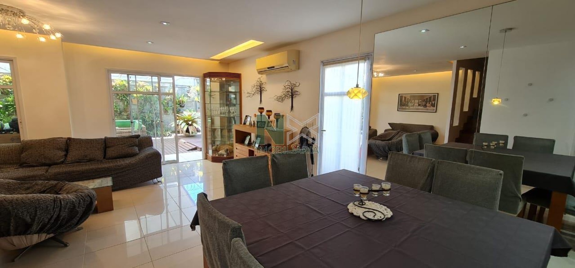 Casa 4 Quartos 213m² Casa 4 Quartos 213m²