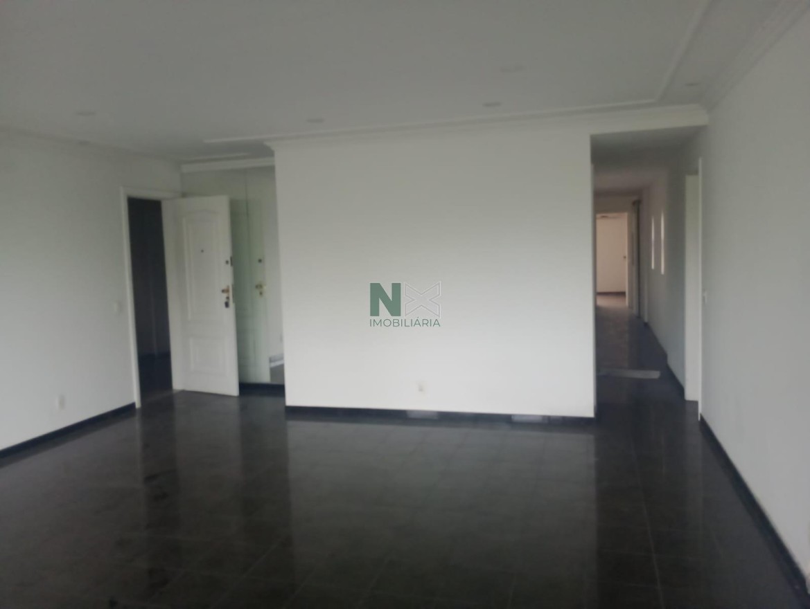 Apartamento 4 Quartos 168m² Apartamento 4 Quartos 168m²