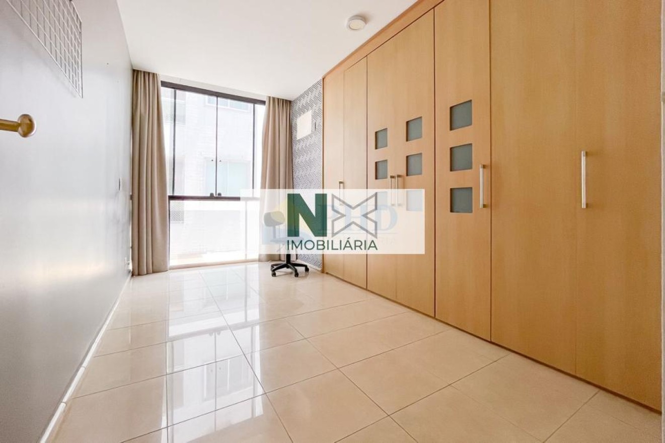 Apartamento 4 Quartos 200m² Apartamento 4 Quartos 200m²