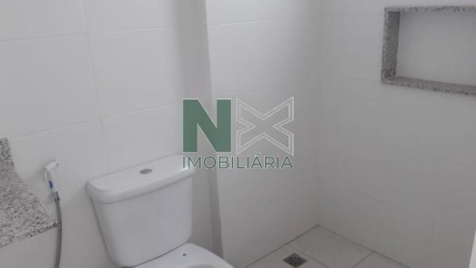 Cobertura 3 Quartos 180m² Cobertura 3 Quartos 180m²