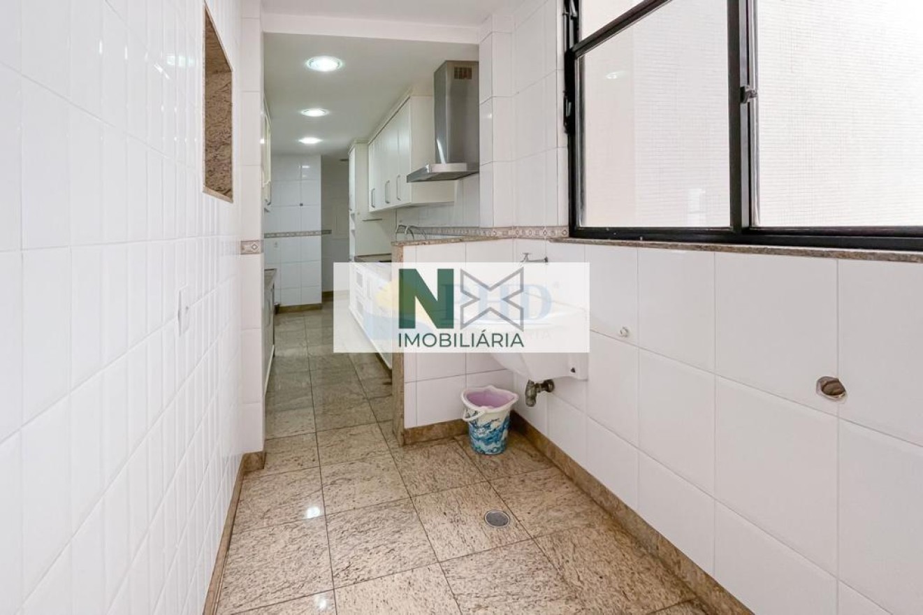 Apartamento 4 Quartos 200m² Apartamento 4 Quartos 200m²