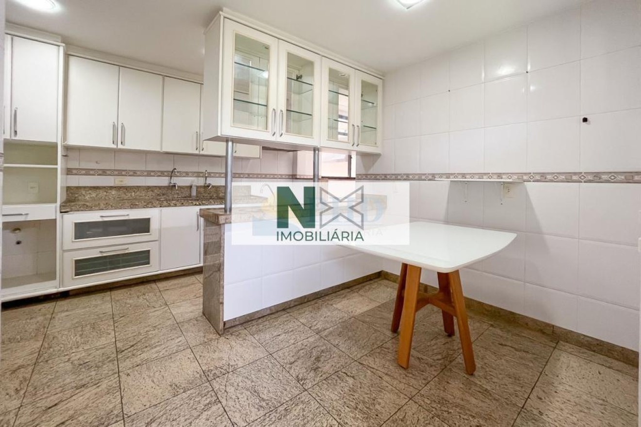 Apartamento 4 Quartos 200m² Apartamento 4 Quartos 200m²