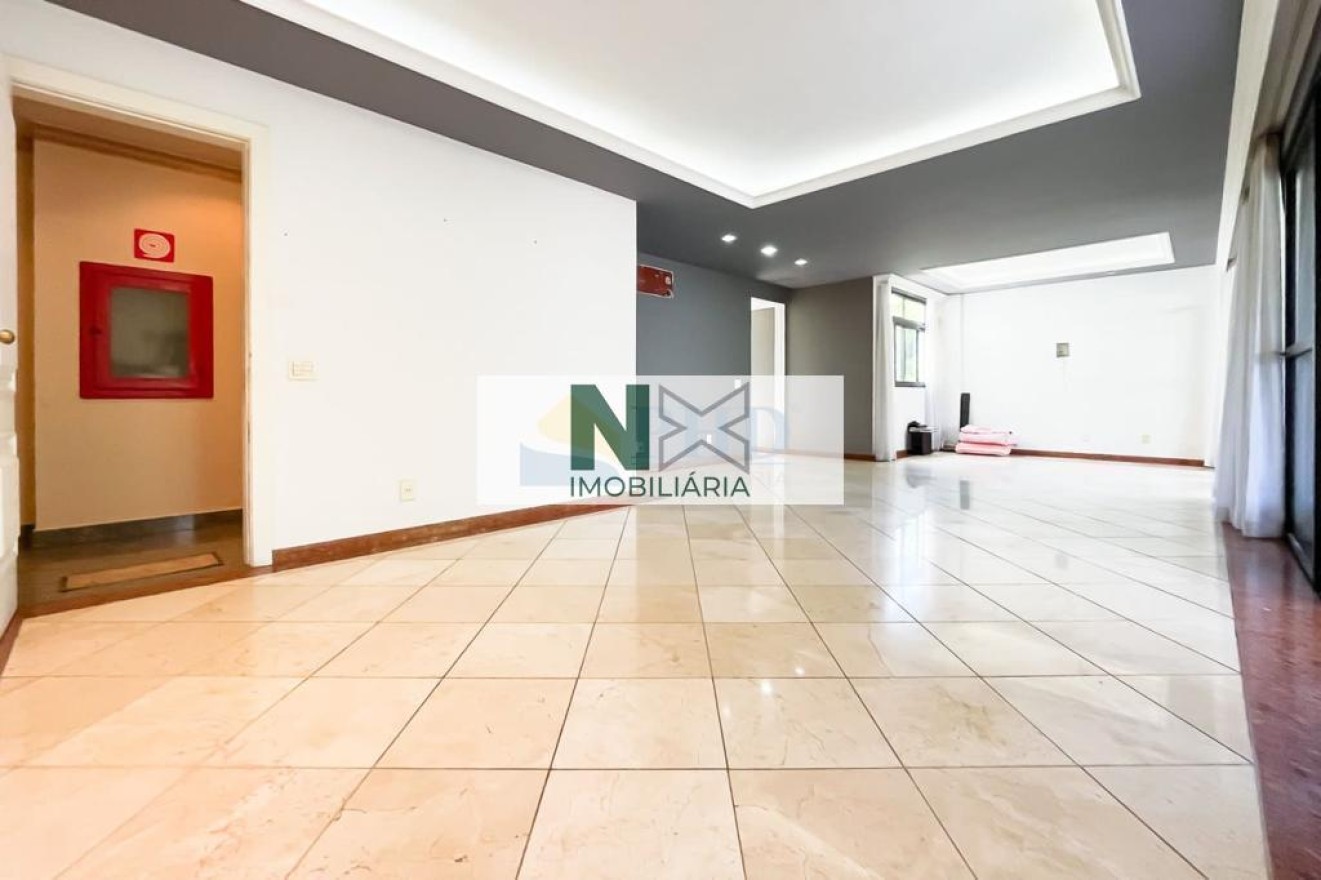 Apartamento 4 Quartos 200m² Apartamento 4 Quartos 200m²
